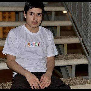 Artsy Tee